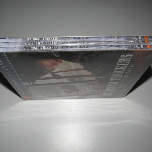 The History Channel ICE ROAD TRUCKERS The Complete Season One (3 DVD Set)~SEALED - Picture 3 of 3